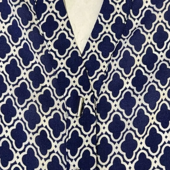 EUC Grand & Greene top. Size M - Picture 3 of 8